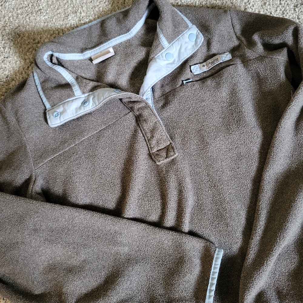 Columbia Sweater